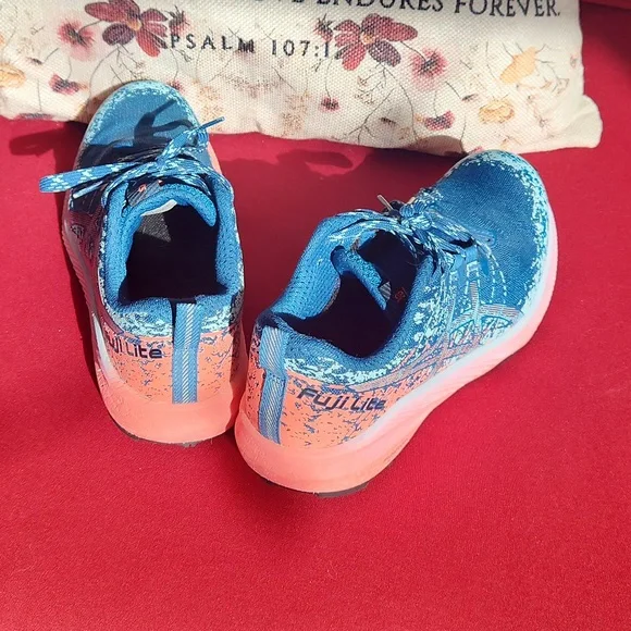 Womens ASICS Fuji Lite Trail Running Shoes Size 7 - Picture 4 of 9